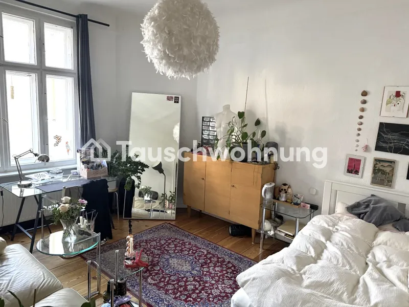 Tauschwohnung: Tausche Altbau 1-Raum Wohnung in Moabit gg 2-3 Raum Wohnung — photo 1